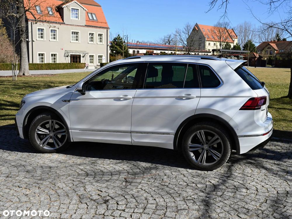 Volkswagen Tiguan - 10