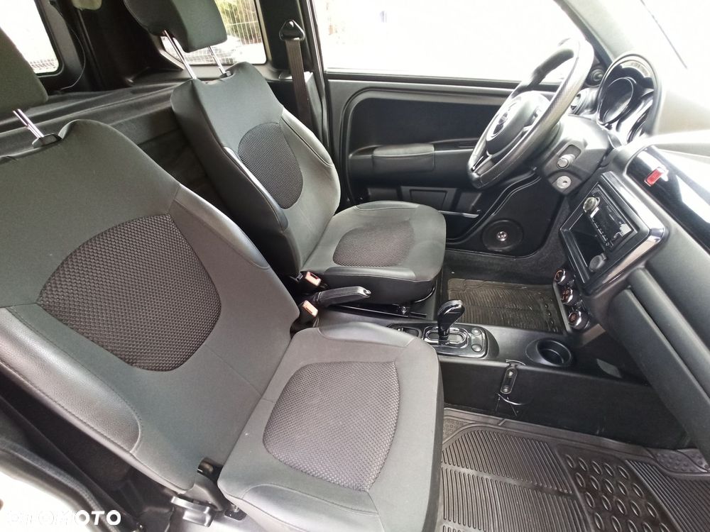 Microcar M.GO - 9