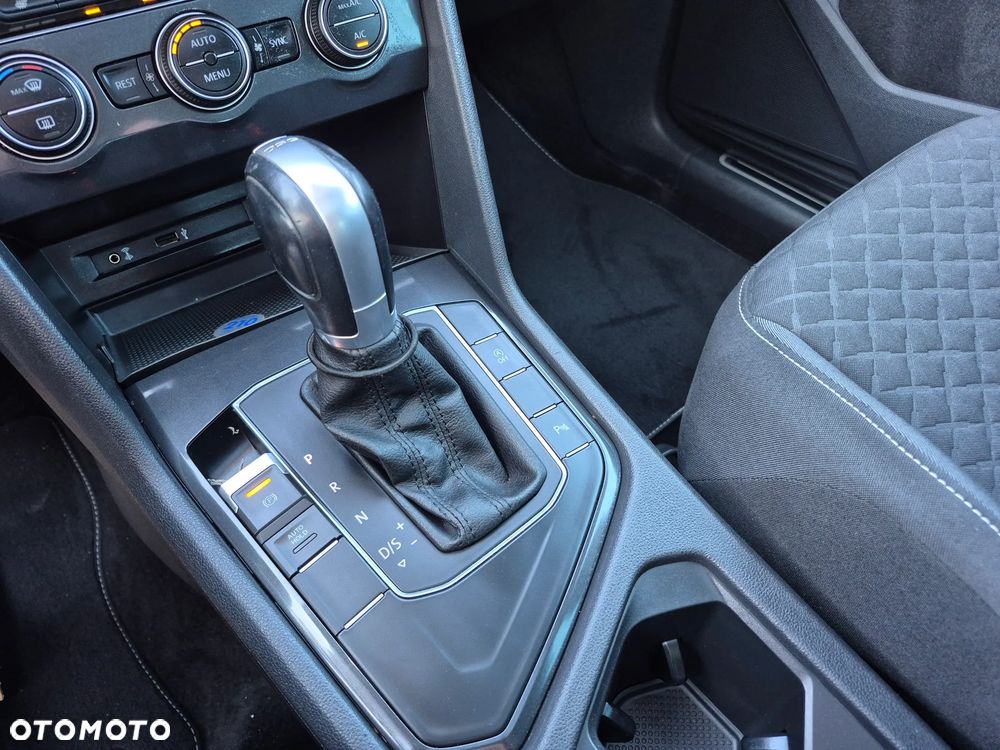 Volkswagen Tiguan 2.0 TDI SCR DSG Life - 26