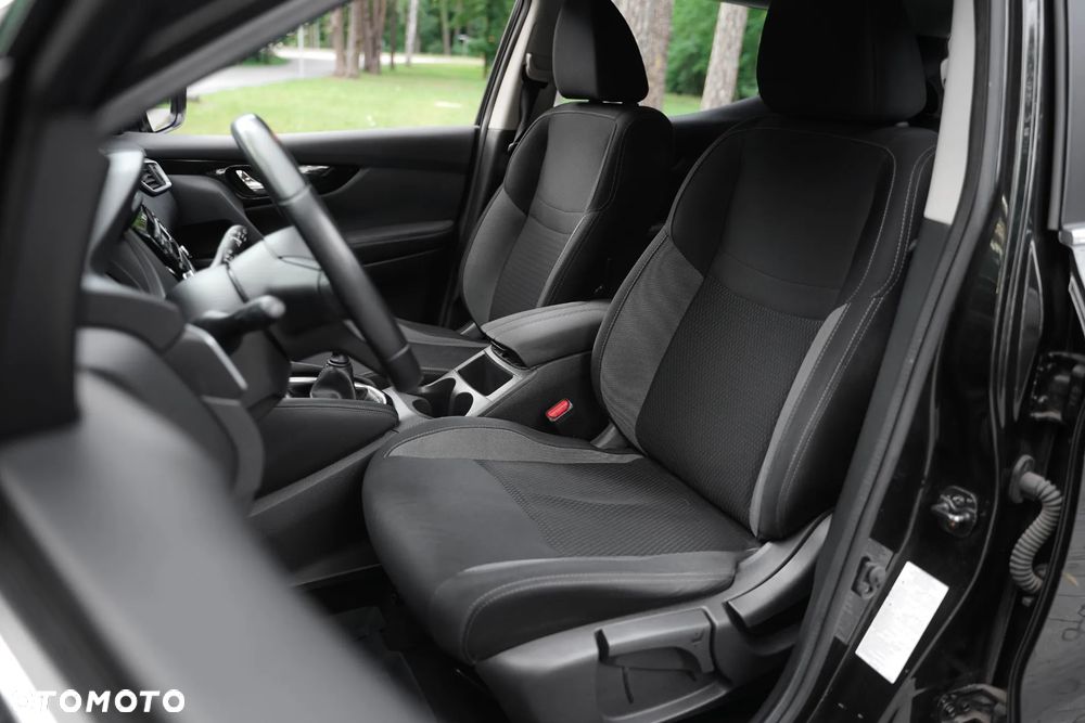 Nissan Qashqai 1.2 DIG-T Acenta EU6 - 8