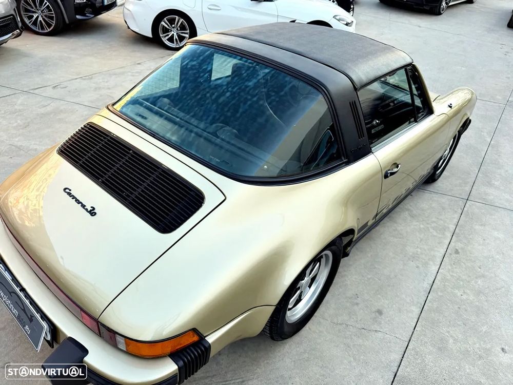 Porsche 911 Série G - 44