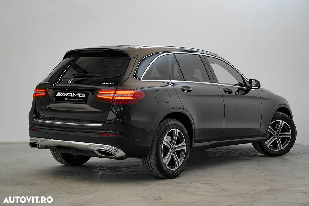 Mercedes-Benz GLC 250 4MATIC - 9