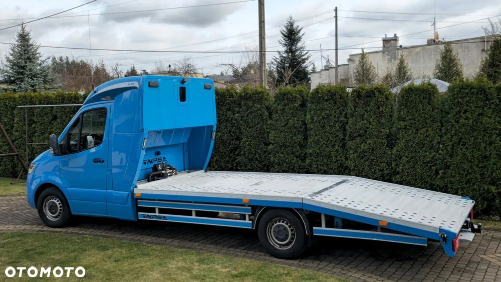 Mercedes-Benz Sprinter 319 - 7