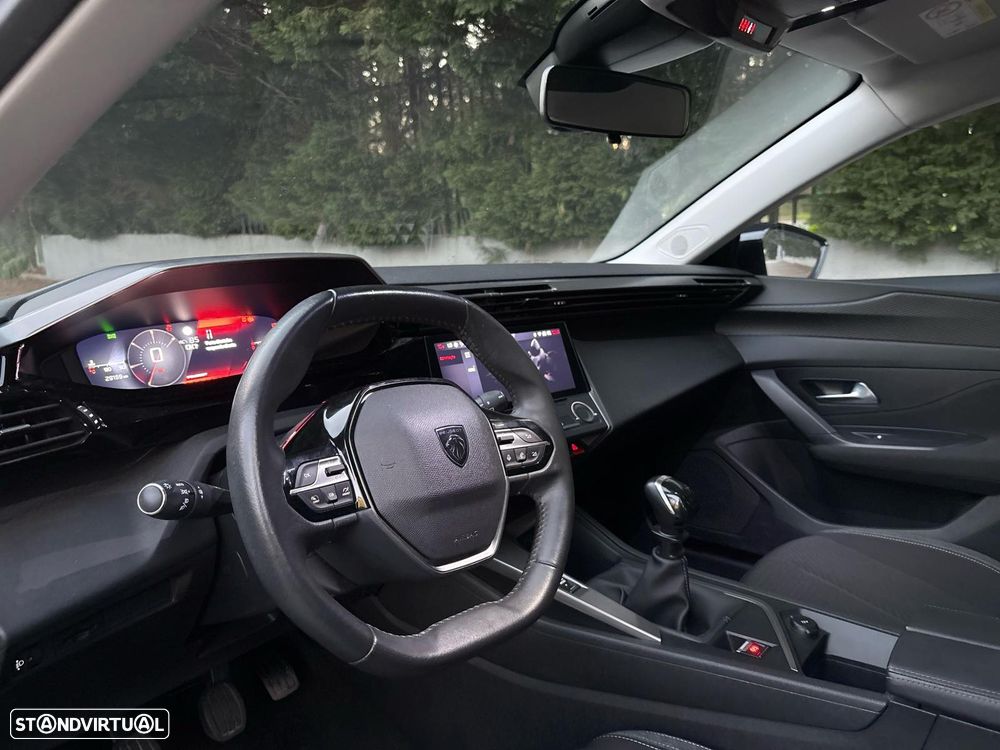 Peugeot 308 1.2 PureTech Active J17 - 11