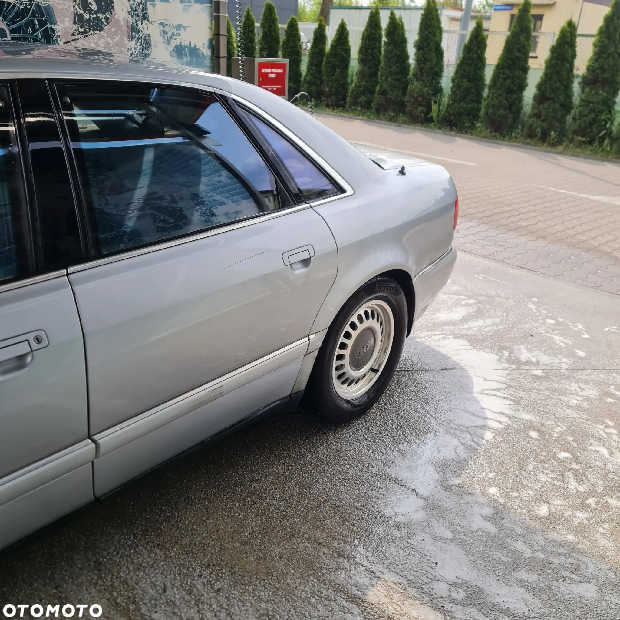 Audi A8 3.7 Quattro - 5