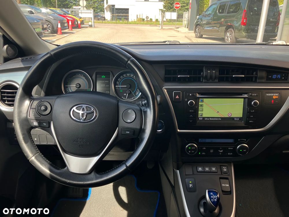 Toyota Auris - 17