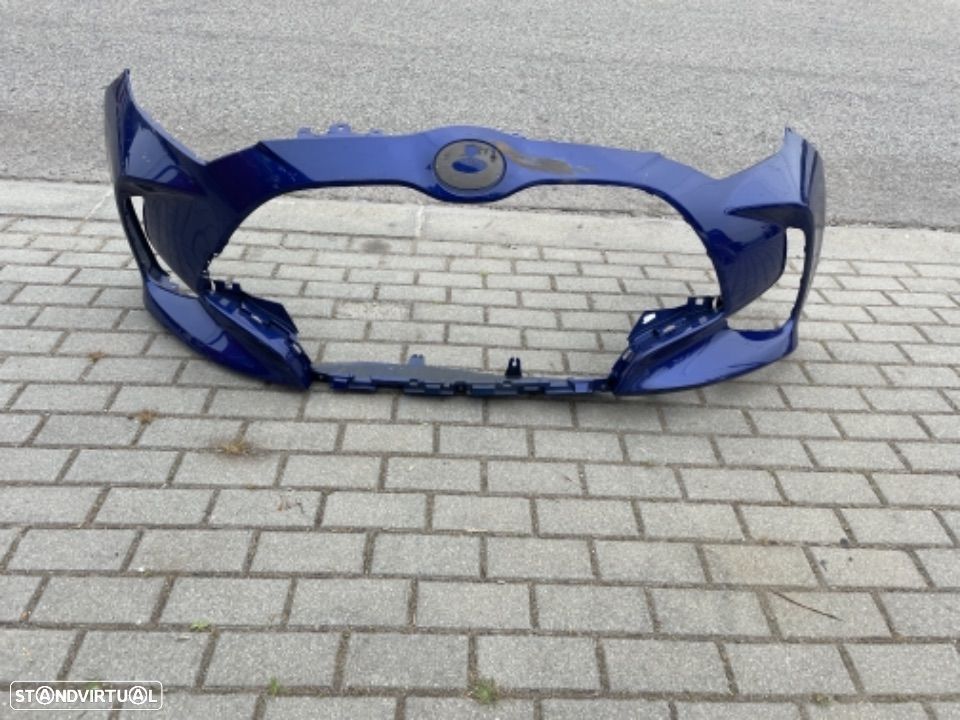 Parachoque toyota yaris 2021 - 1