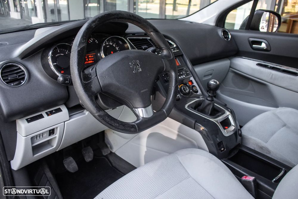 Peugeot 5008 1.6 HDi Executive - 10