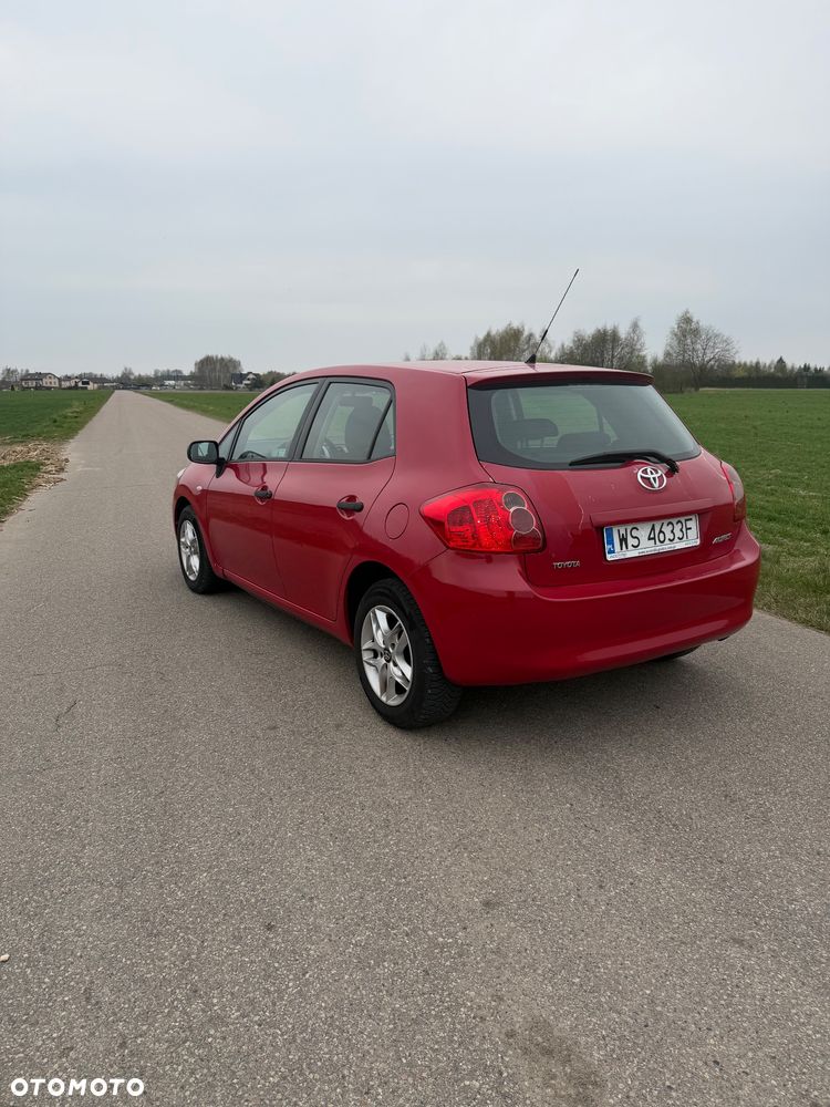 Toyota Auris 1.4 D-4D Luna - 5