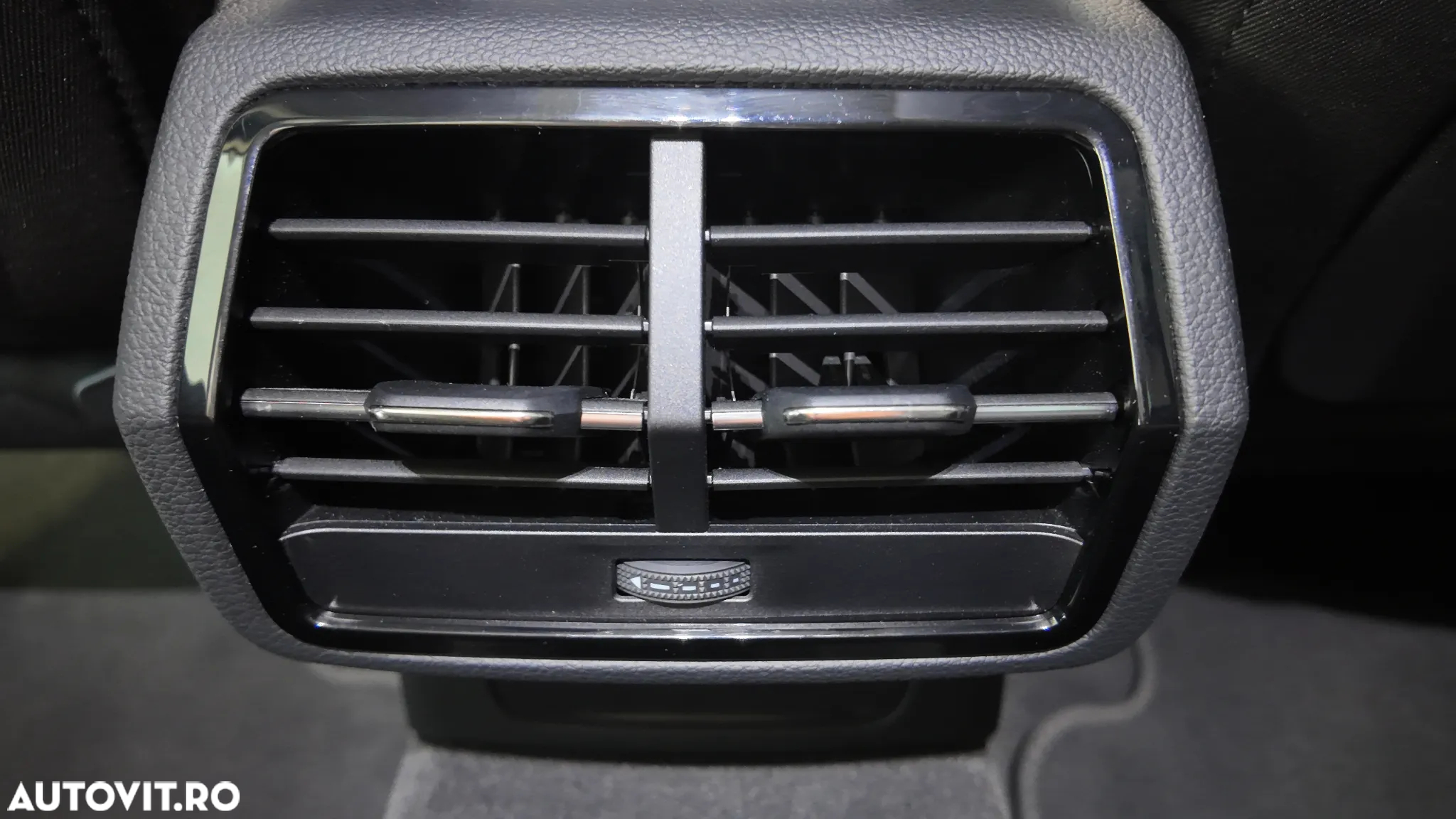 Audi Q3 45 TFSIe S tronic - 33