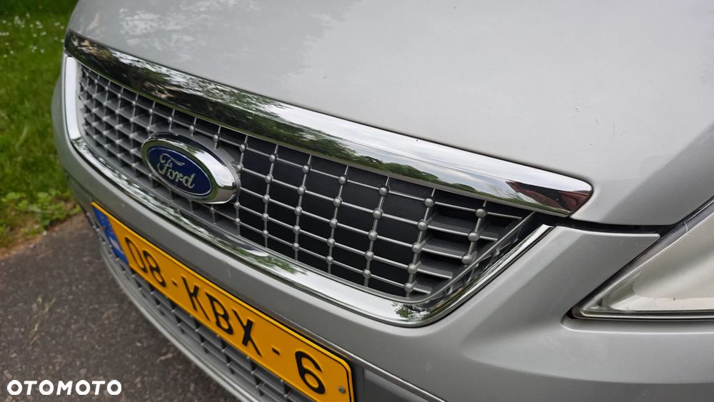 Ford Mondeo 2.0 Titanium X - 24