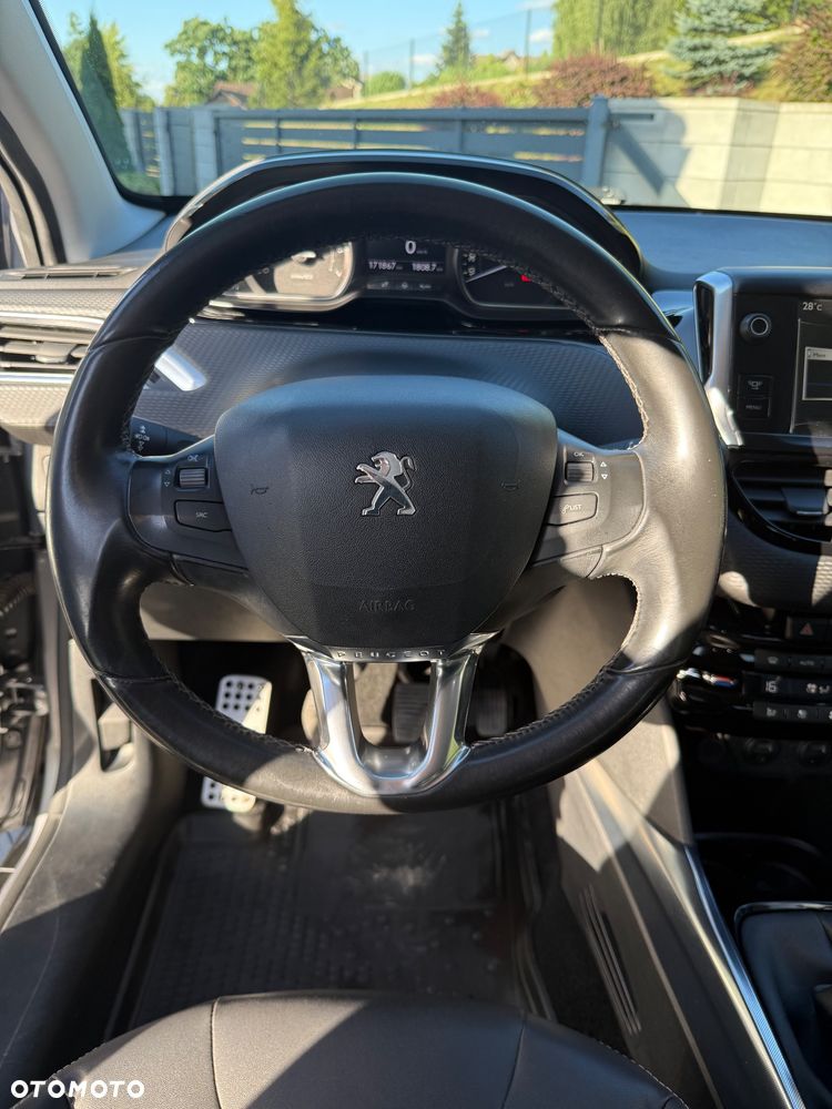 Peugeot 2008 1.6 VTi Allure - 18