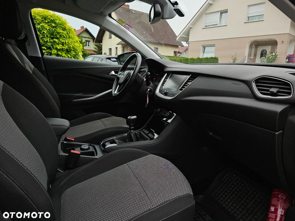 Opel Grandland X 1.2 T GPF Innovation S&S - 8