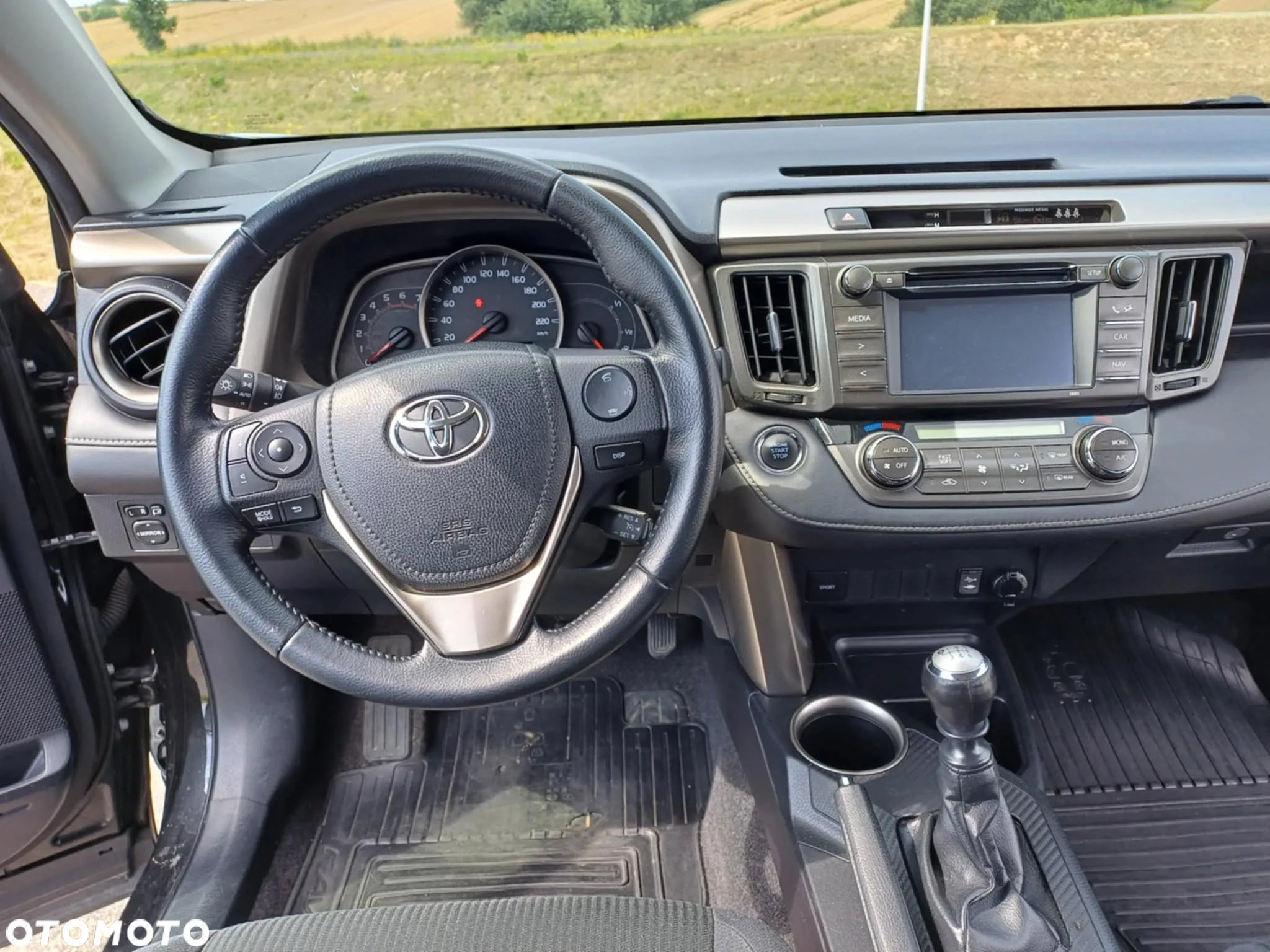 Toyota RAV4 2.0 D-4D Premium - 13