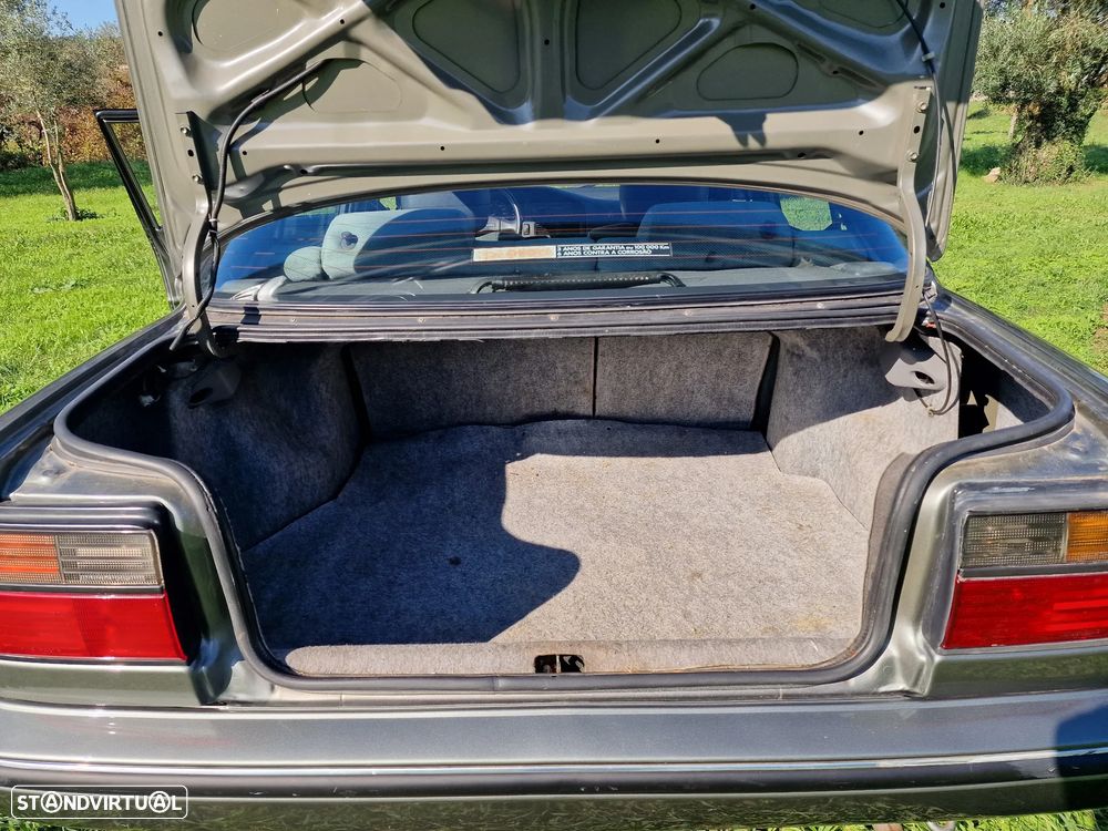 Toyota Corolla 1.3 Gold Line - 15