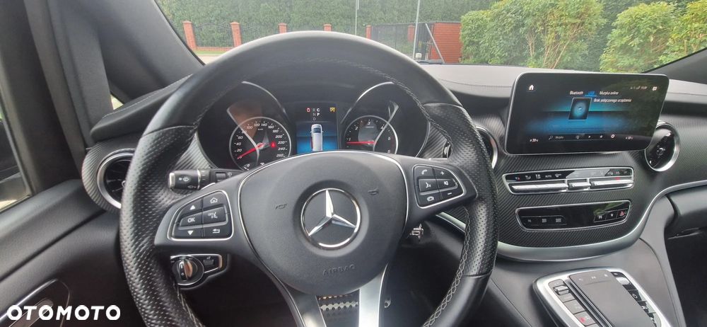 Mercedes-Benz Klasa V 300 d 4-Matic Exclusive 9G-Tronic (d³ugi) - 16