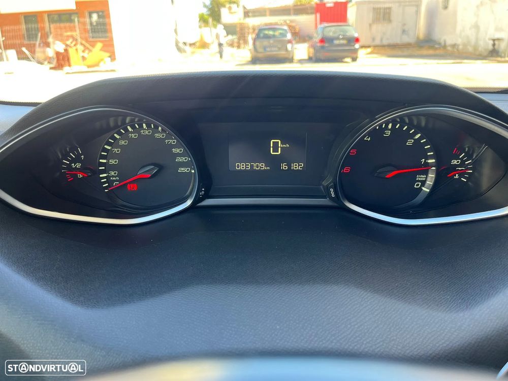 Peugeot 308 SW 1.5 BlueHDi Style J17 - 45