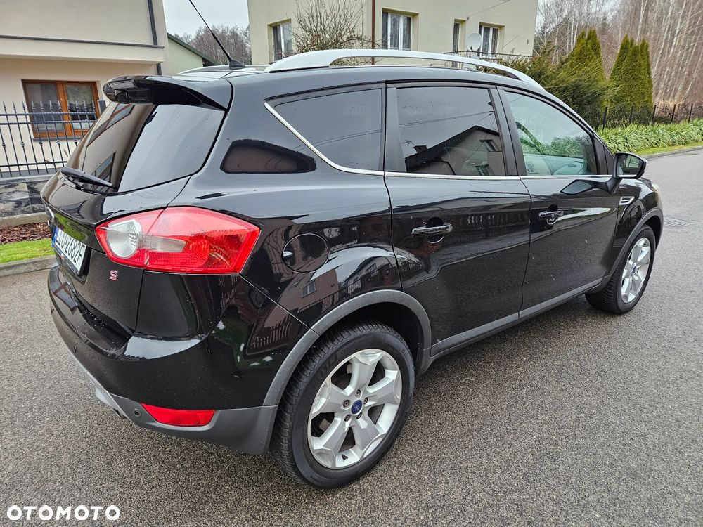 Ford Kuga 2.0 TDCi 4x4 Titanium - 3