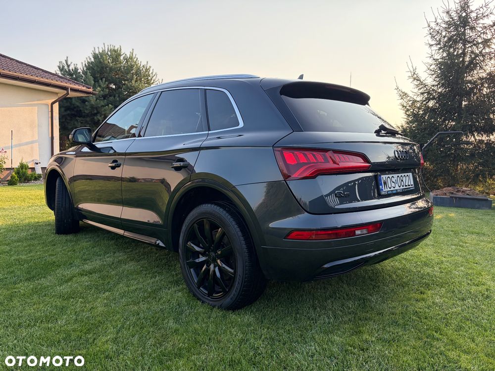 Audi Q5 45 TFSI quattro S tronic design - 8