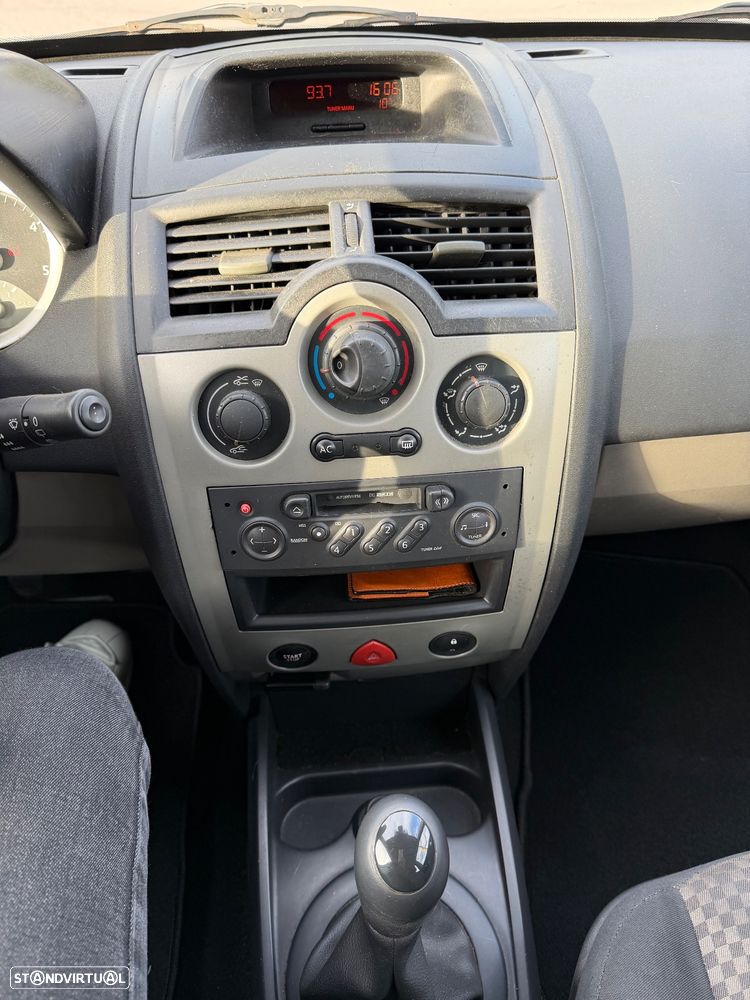 Renault Mégane Break 1.5 dCi Dynamique - 22