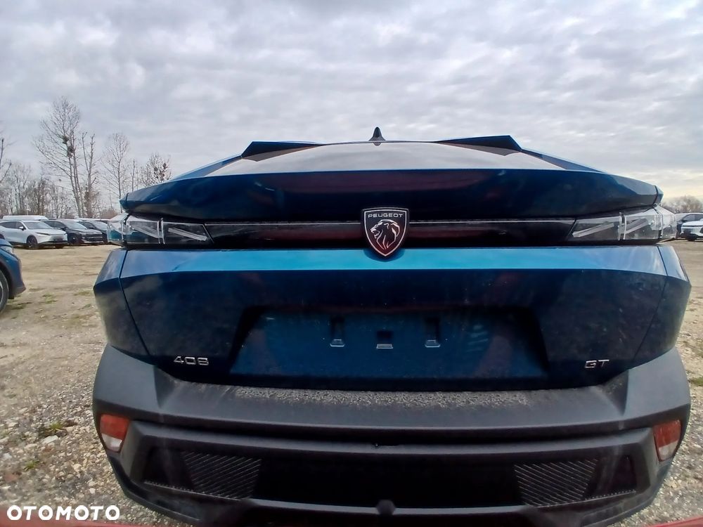 Peugeot 408 1.2 PureTech mHEV GT S&S e-DSC6 - 8