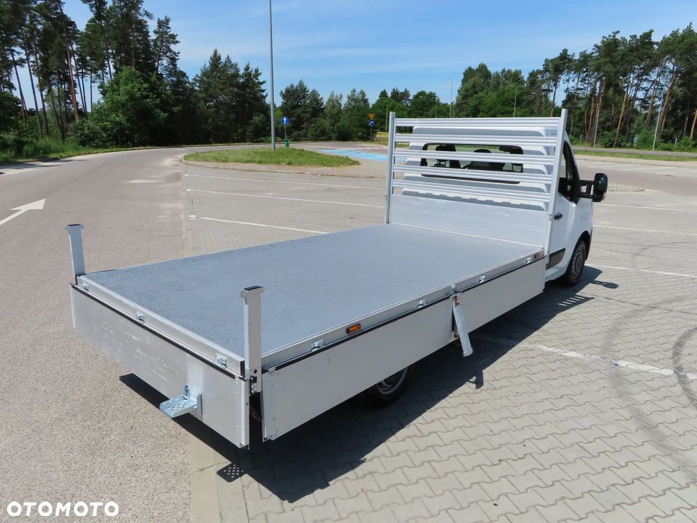 Renault Master 2.3 dCi 145 KM Skrzynia 4118 mm 8 Euro Palet WZMACNIANY 1219 Kg Ładowność HAK 2500 Kg Stan Jak NOWY POLECAM - 24