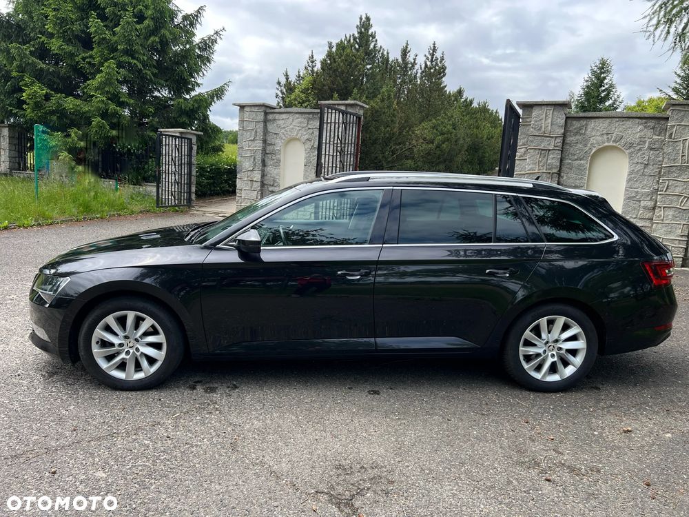 Skoda Superb 2.0 TDI DSG Style - 7