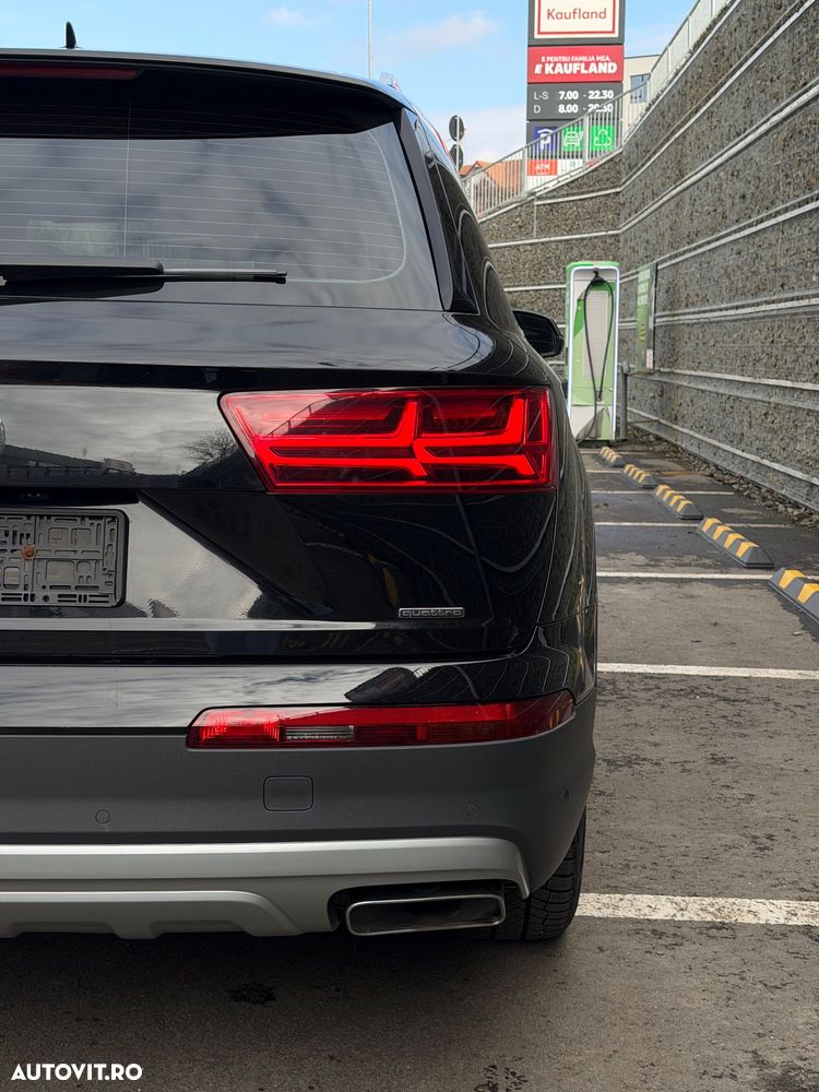 Audi Q7 - 9
