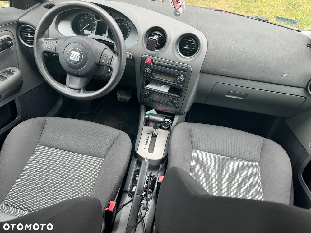 Seat Ibiza 1.4 16V Stylance - 7