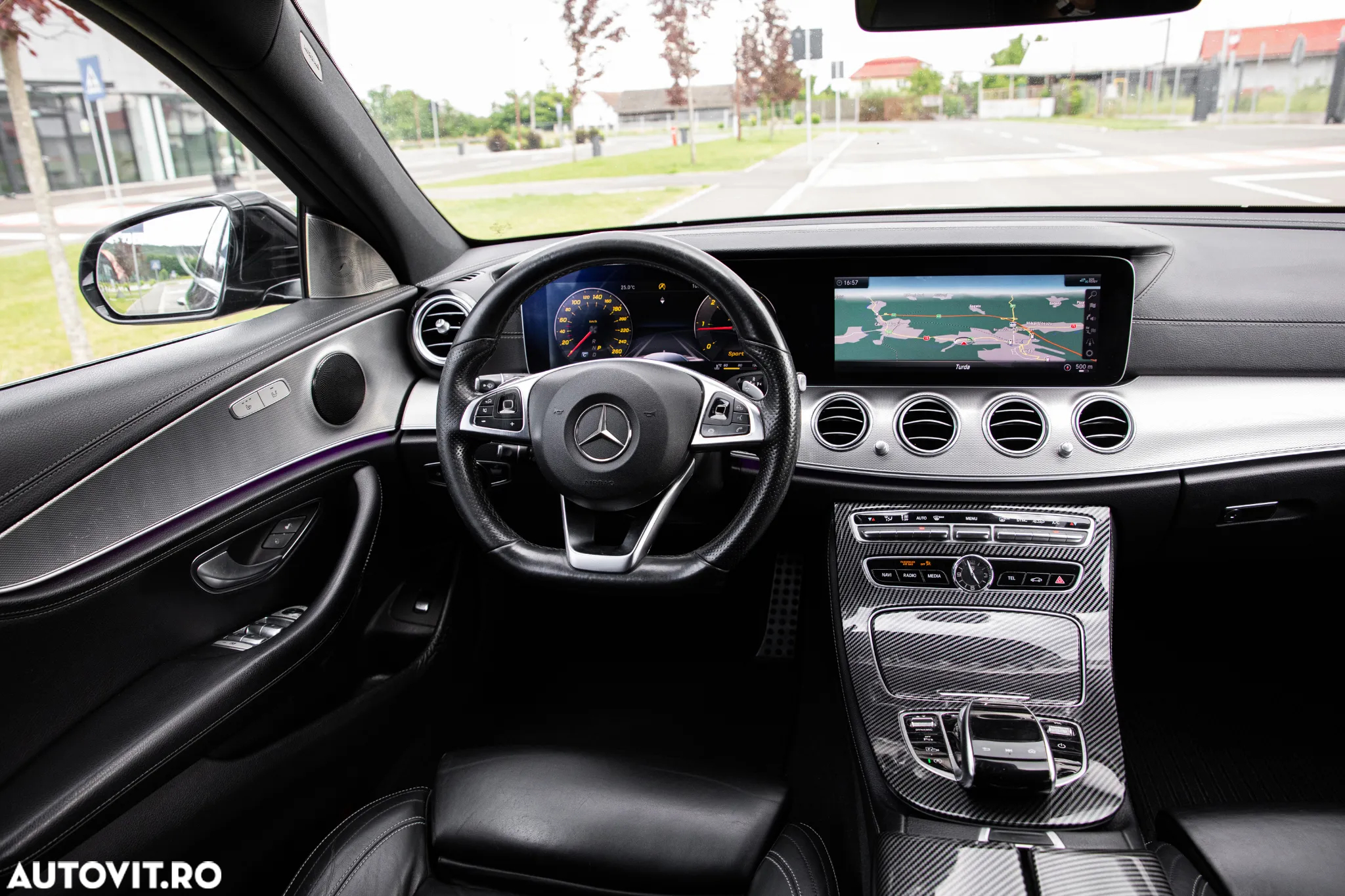 Mercedes-Benz E 200 d 9G-TRONIC AMG Line - 21