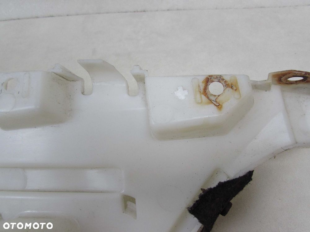 BMW 1 E82 E88 M1 SLIZG ZDERAKA TYL LEWY M-PAKIET 51128045507 04-12 - 6