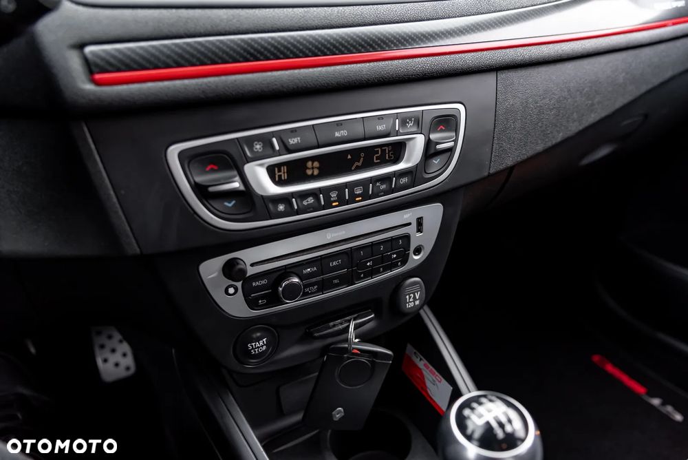 Renault Megane TCe 220 Start & Stop GT 220 - 31