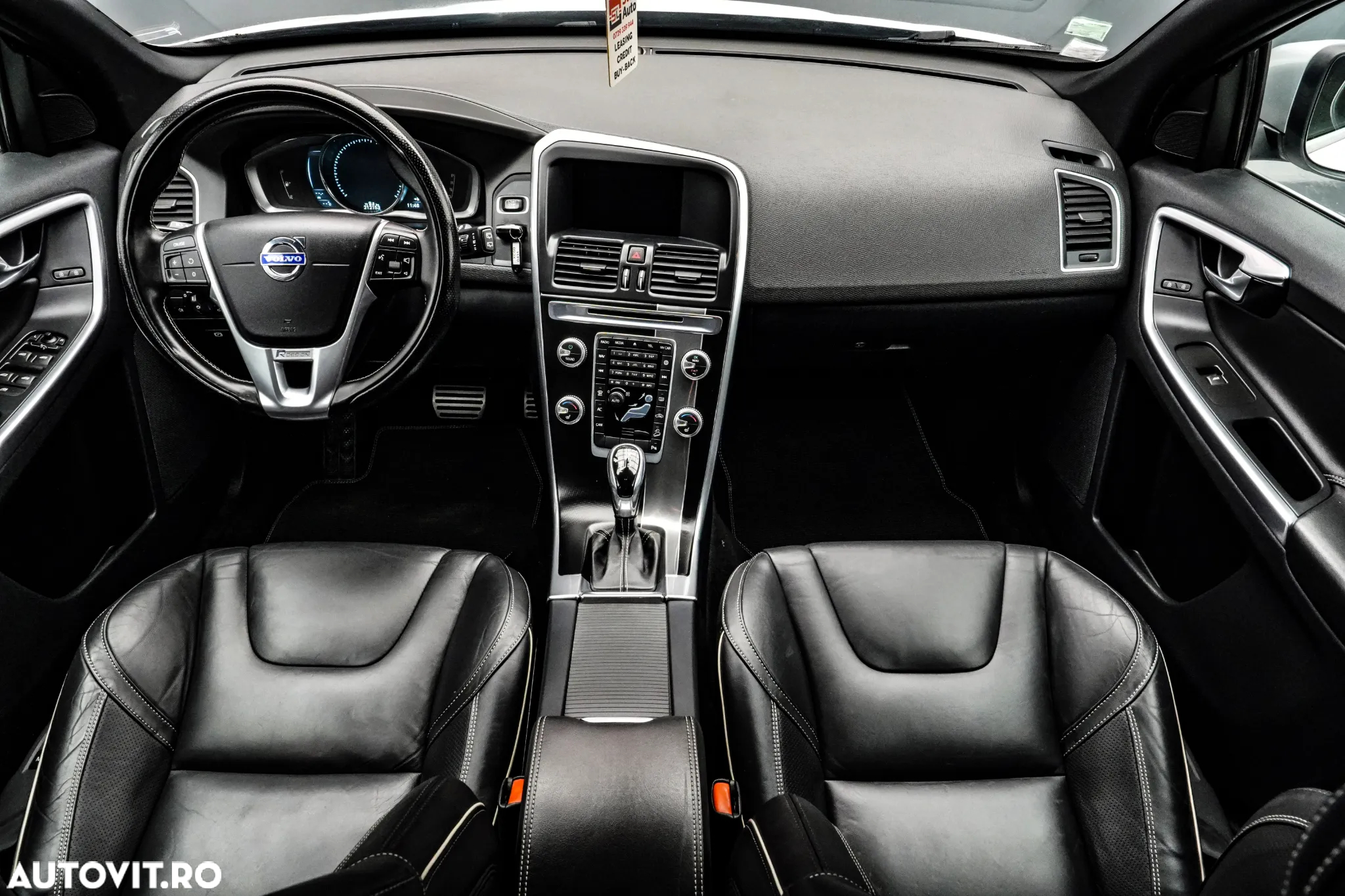 Volvo XC 60 D4AWD R-Design - 7