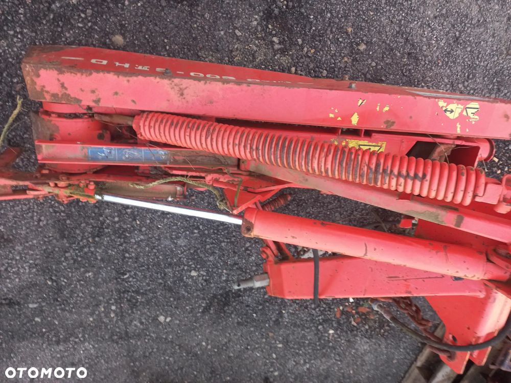 Części do kosiarki KUHN GMD 600 listwa ,koła zębate,przekładnia,rama,osłona - 3
