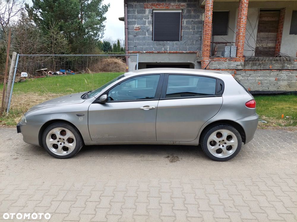 Alfa Romeo 147 1.6 Twin Spark Sportiva - 6