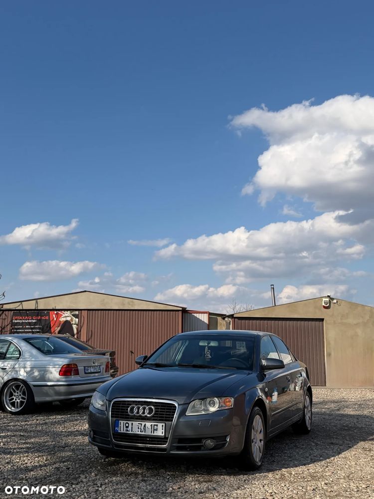 Audi A4 Limousine 2.0 TDI - 1