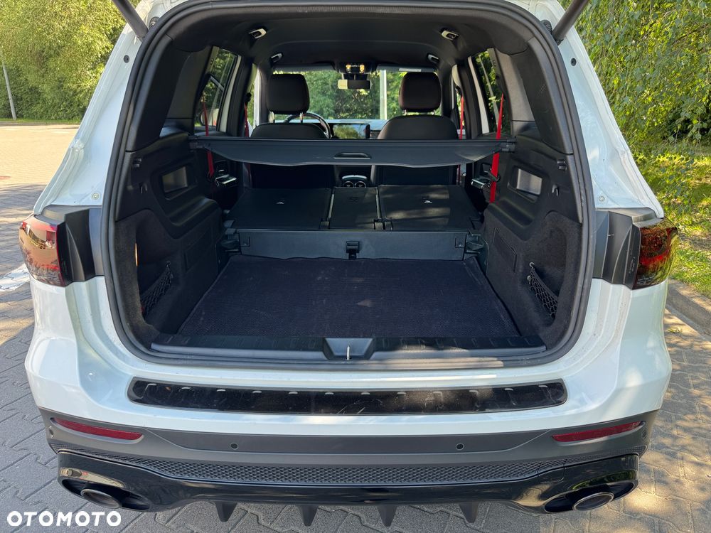 Mercedes-Benz GLB - 36