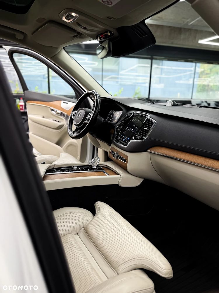 Volvo XC 90 B5 D AWD Geartronic Inscription - 14