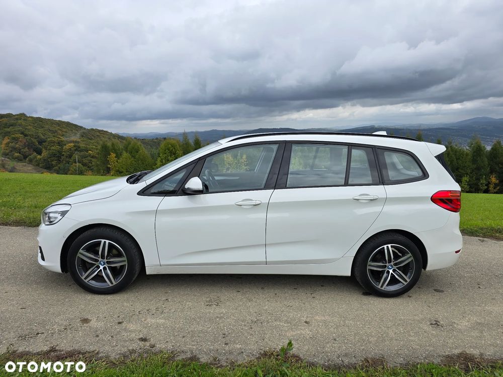 BMW Seria 2 218d Sport-Aut - 4