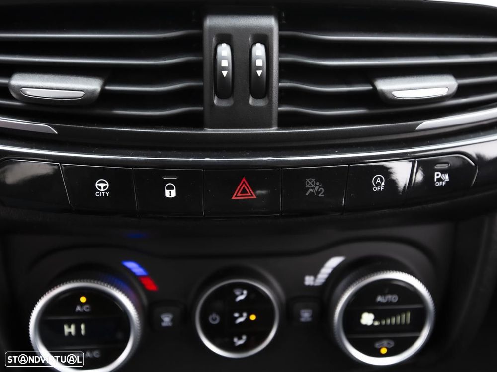 Fiat Tipo 1.3 MultiJet Life — fotografia 19