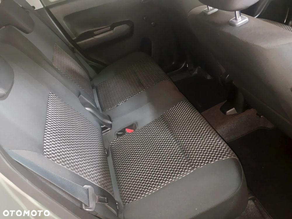 Suzuki Ignis 1.2 SHVS Premium CVT - 6