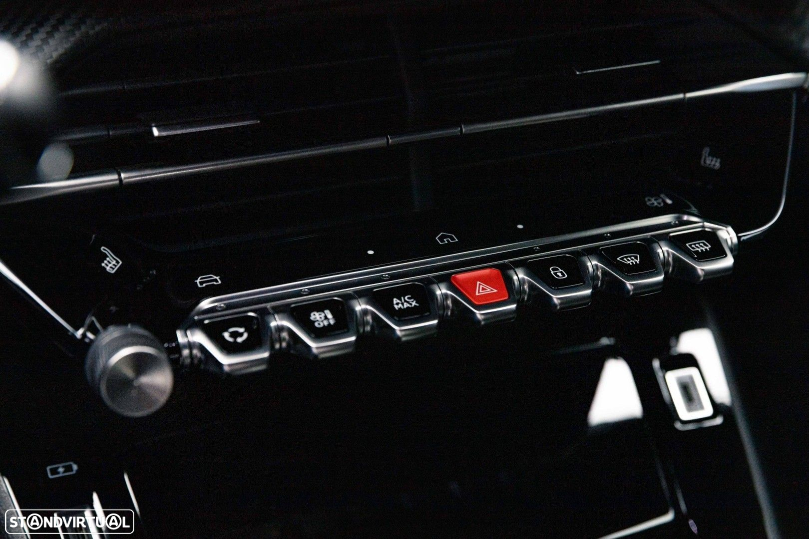 Peugeot e-2008 54 kWh GT - 35