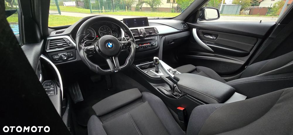 BMW Seria 3 - 24