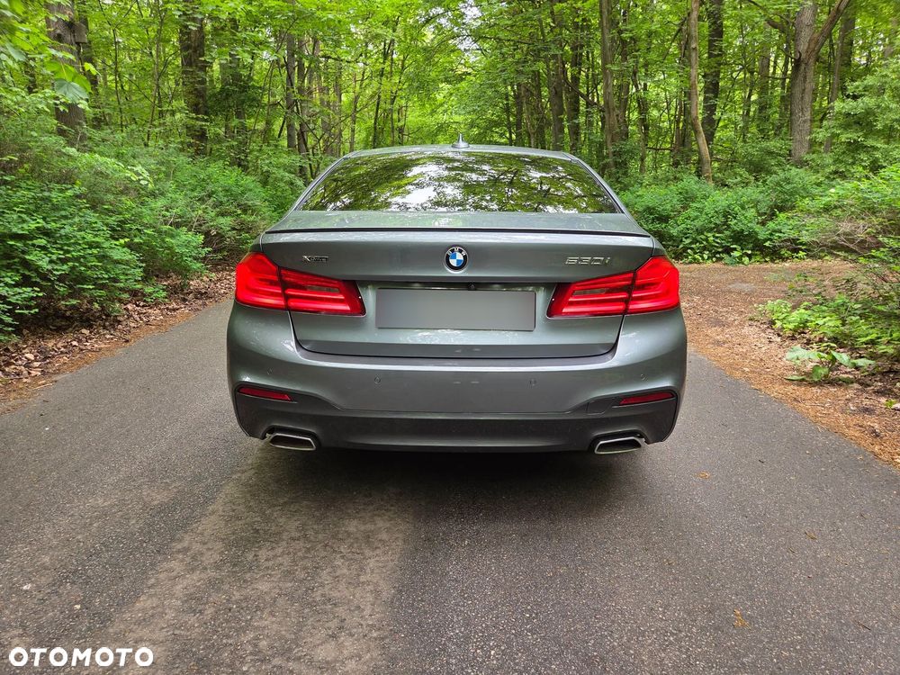 BMW Seria 5 530i xDrive M Sport sport - 3