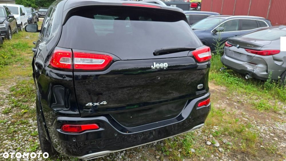 Jeep Cherokee - 11