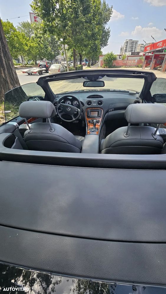 Mercedes-Benz SL - 14