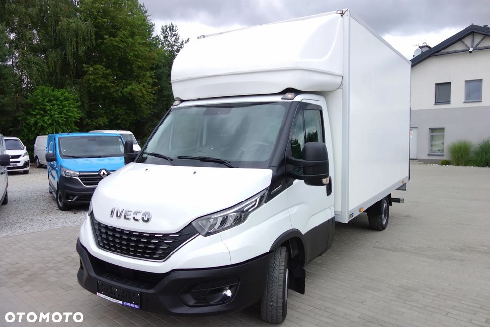 Iveco Daily 35-160 Automat HI-Matic Kontener 4.20 M +Winda 750 kg. Klima Kamera Ledy - 13