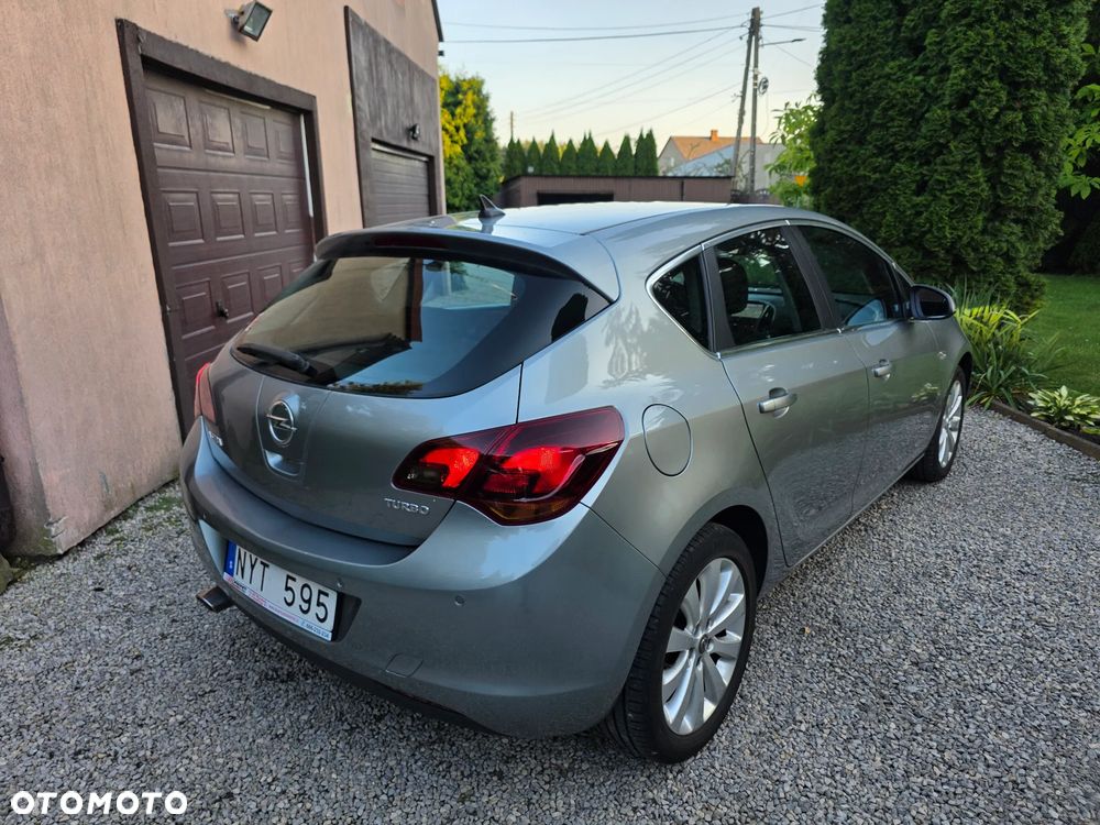 Opel Astra 1.4 Turbo Innovation - 4