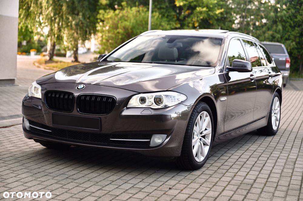 BMW Seria 5 520d - 11
