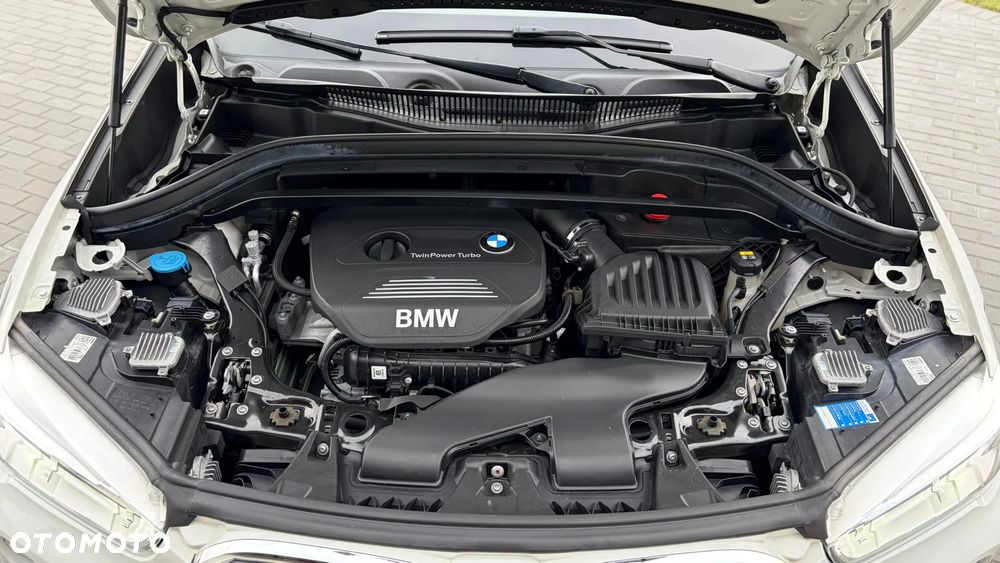 BMW X1 sDrive18i - 33